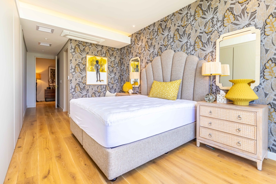 4 Bedroom Property for Sale in Fresnaye Western Cape